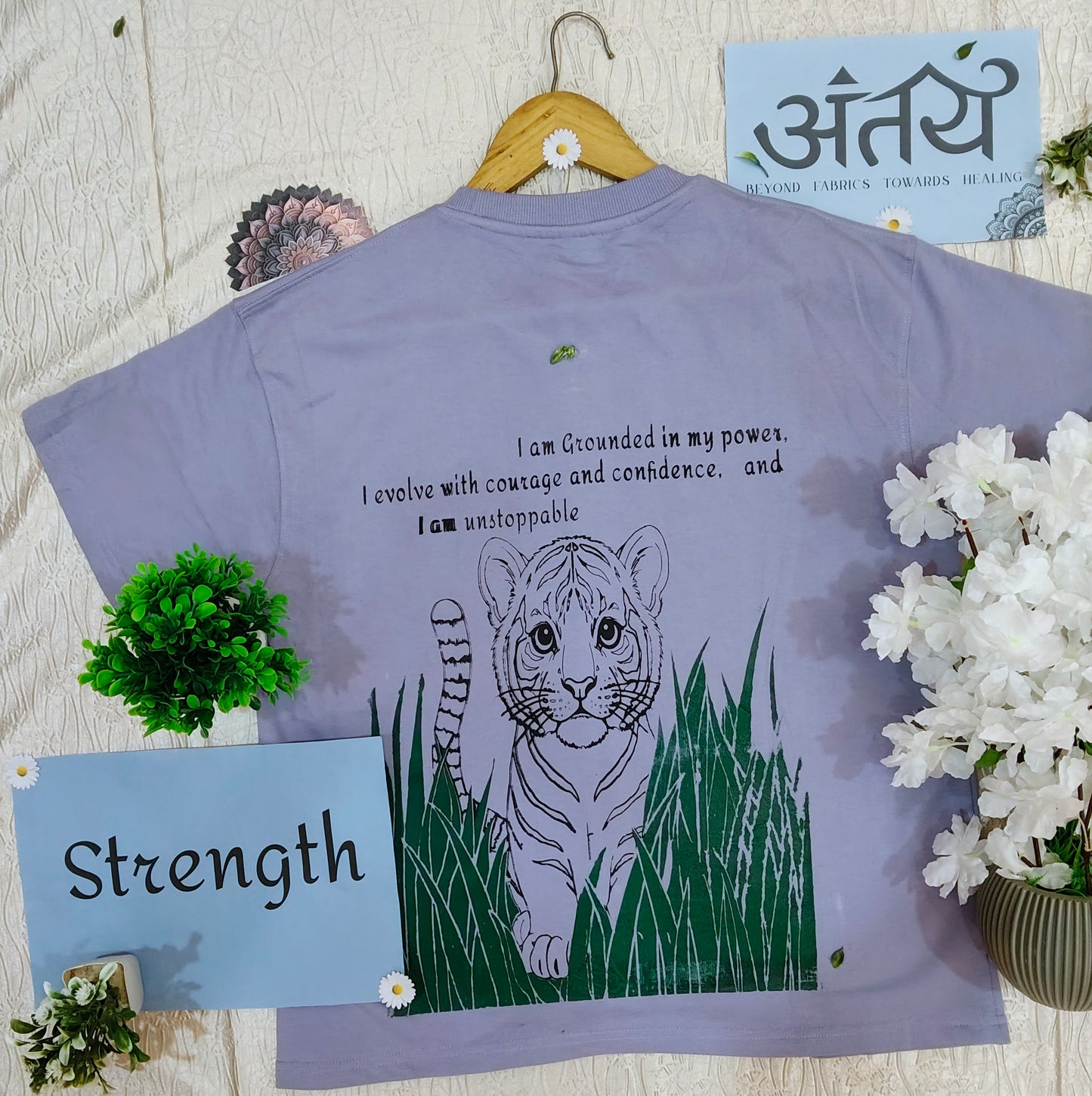 Unstoppable  Relaxed fit T-shirt                                                                                                                                 Blue Moon, Strength Collection